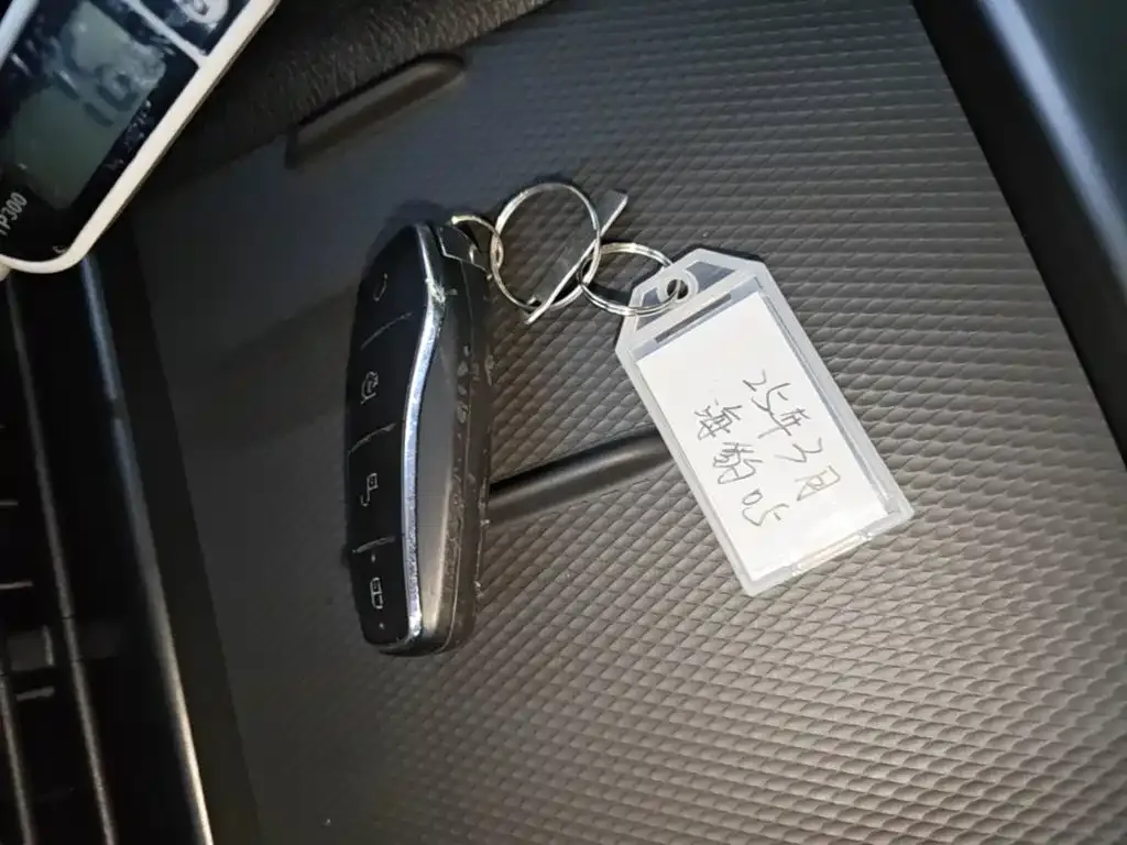 BYD Seal 05 DM-i — фото 2