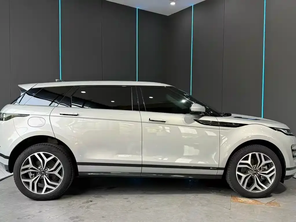 Land Rover Evoque — фото 2
