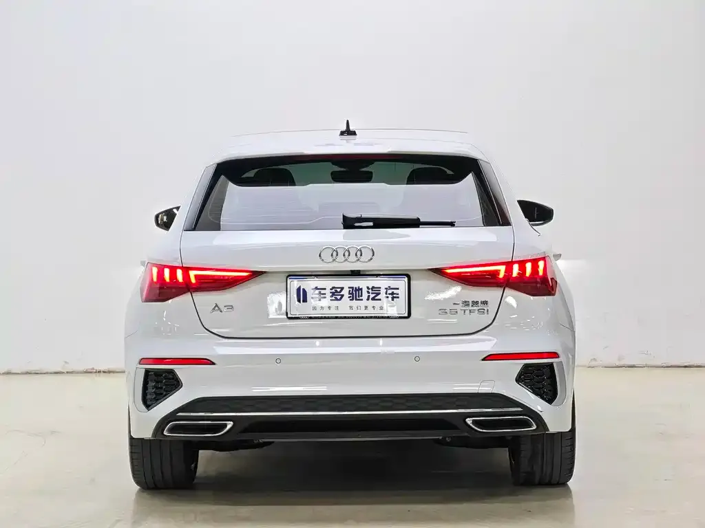 Audi A3 — фото 2