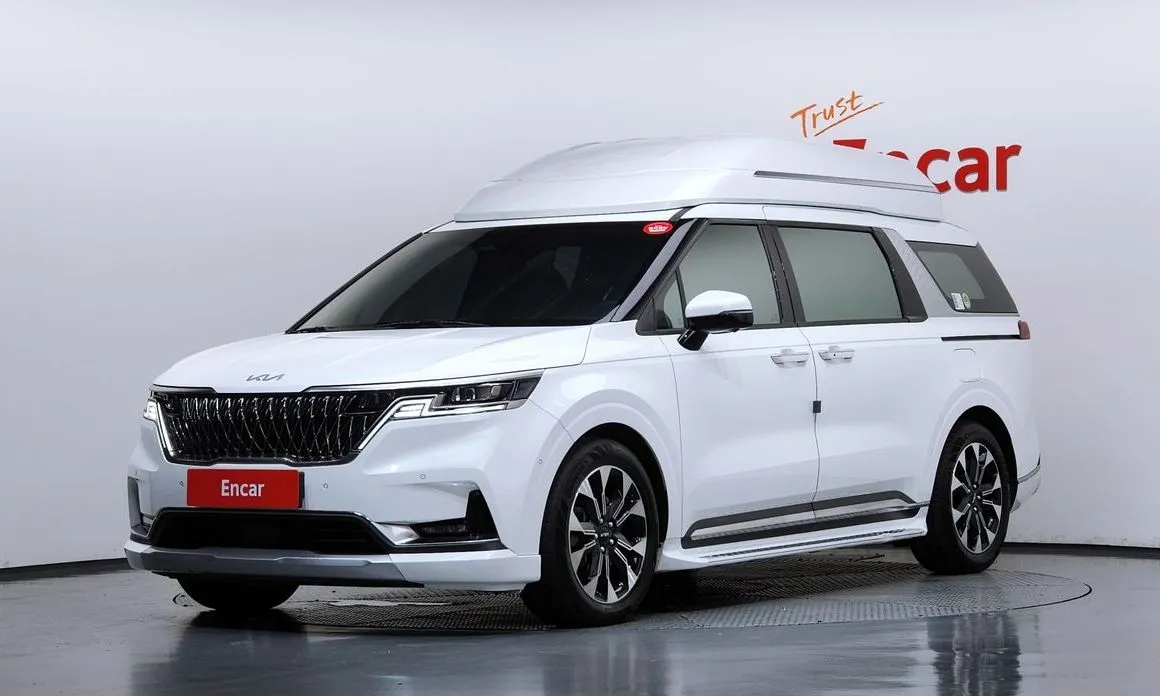 Kia Carnival — фото 1