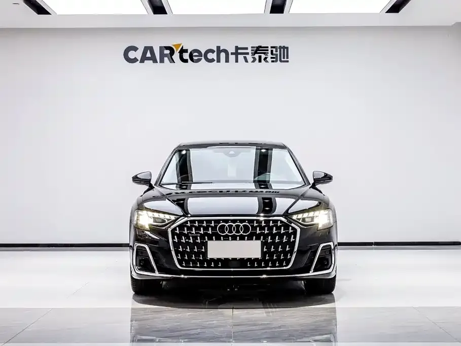 Audi A8 — фото 5