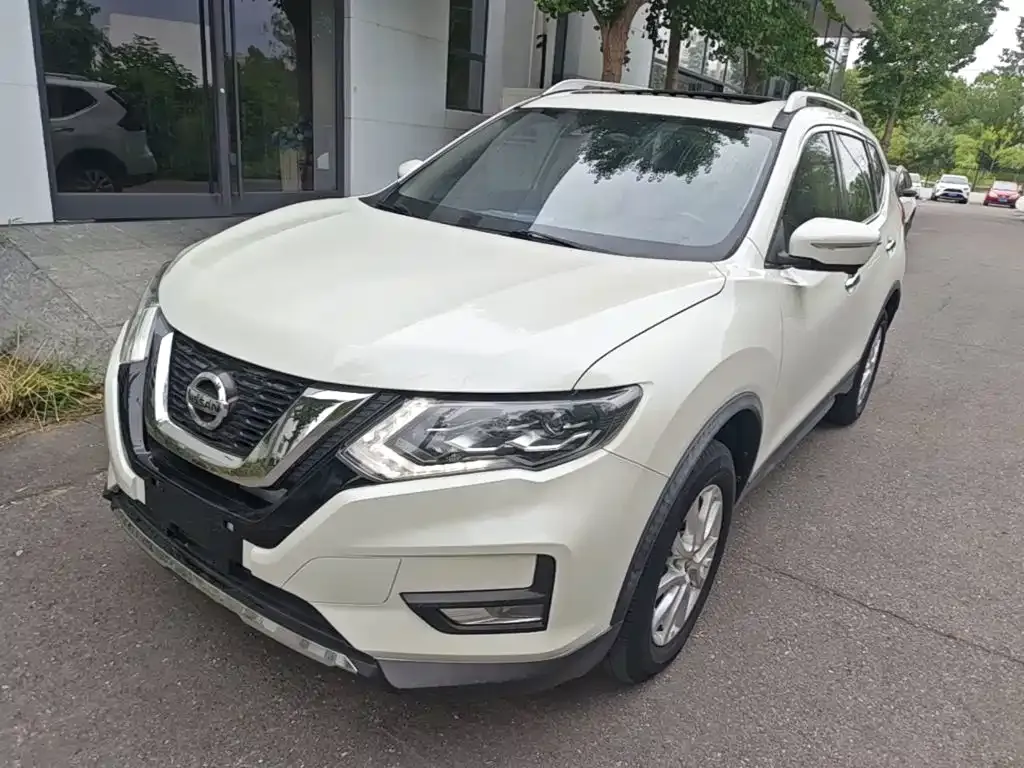 Nissan X-Trail — фото 4
