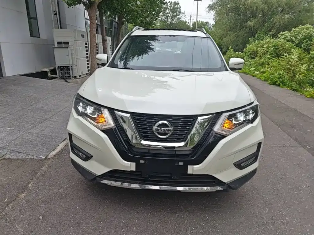 Nissan X-Trail — фото 2