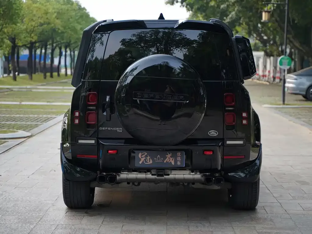 Land Rover Defender — фото 3