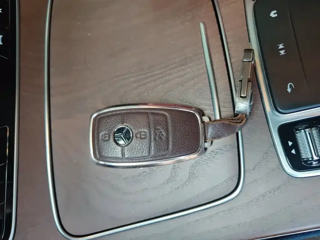 Mercedes-Benz E-Class New Energy — фото 6