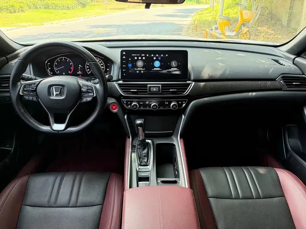 Honda Inspire — фото 6