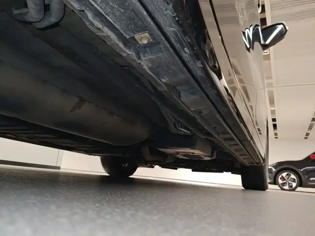Toyota Alphard — фото 7