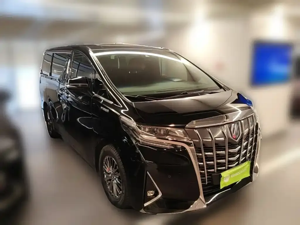 Toyota Alphard — фото 8