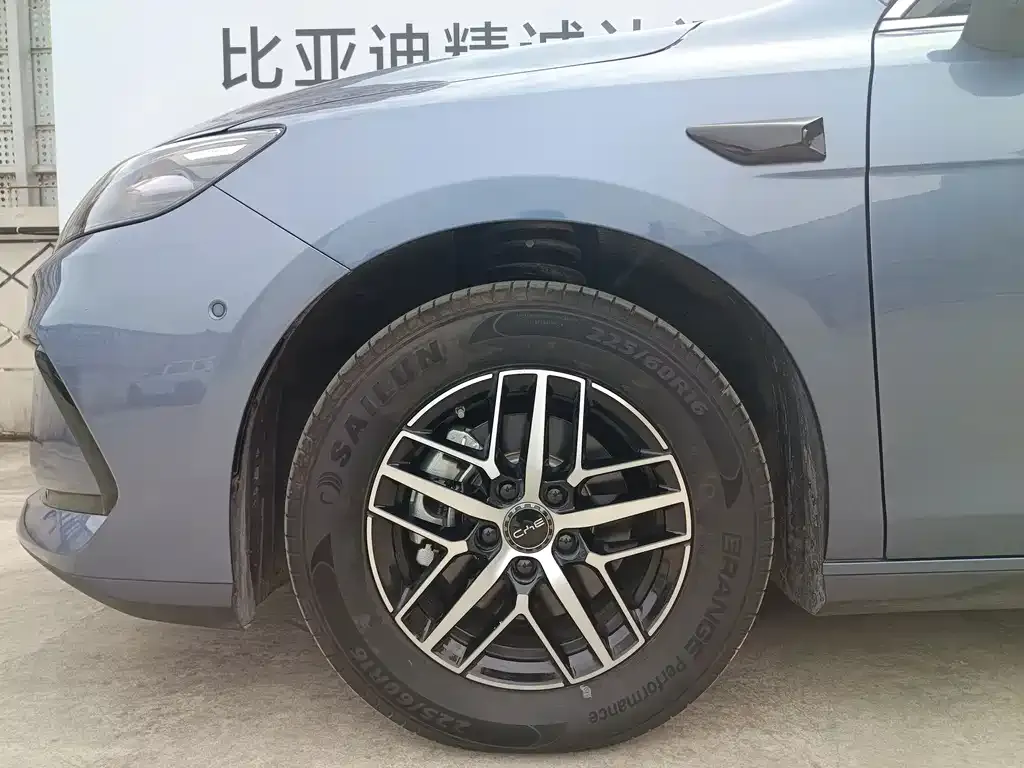 BYD Seal 05 DM-i — фото 4