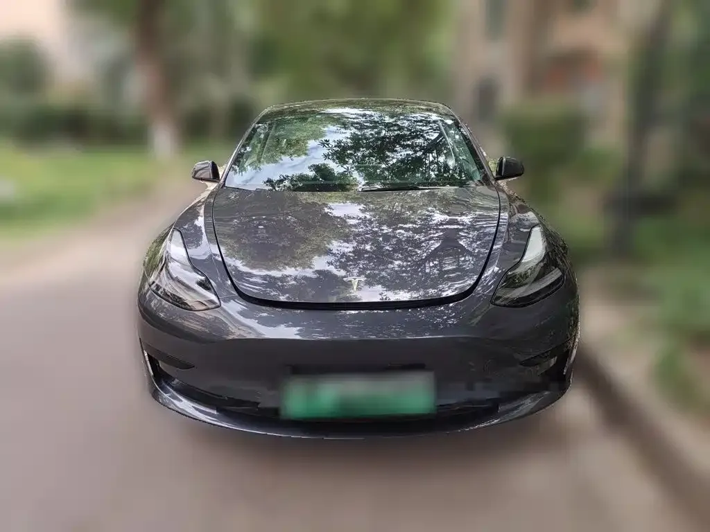 Tesla Model 3 — фото 8