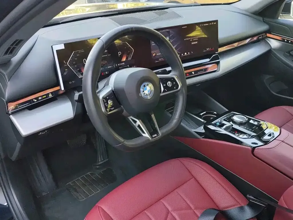 BMW i5 — фото 9