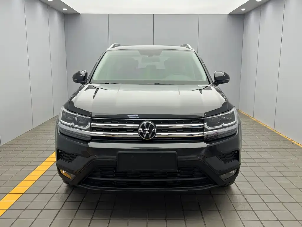 Volkswagen Tharu — фото 9
