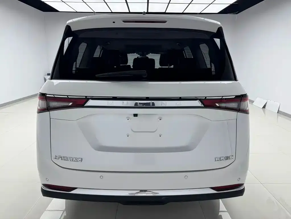 Wuling Jiachen — фото 2