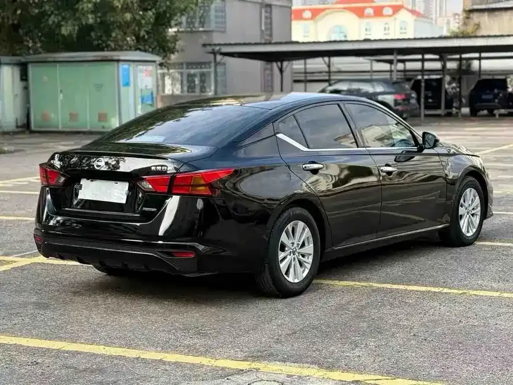 Nissan Teana — фото 6