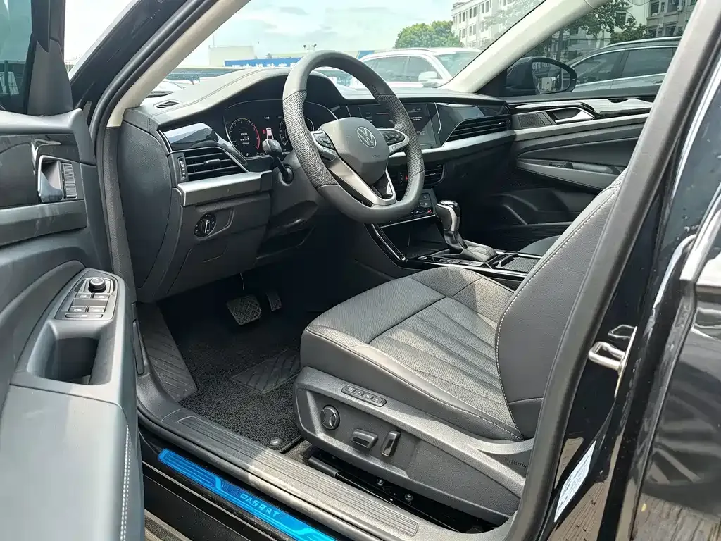 Volkswagen Passat — фото 10