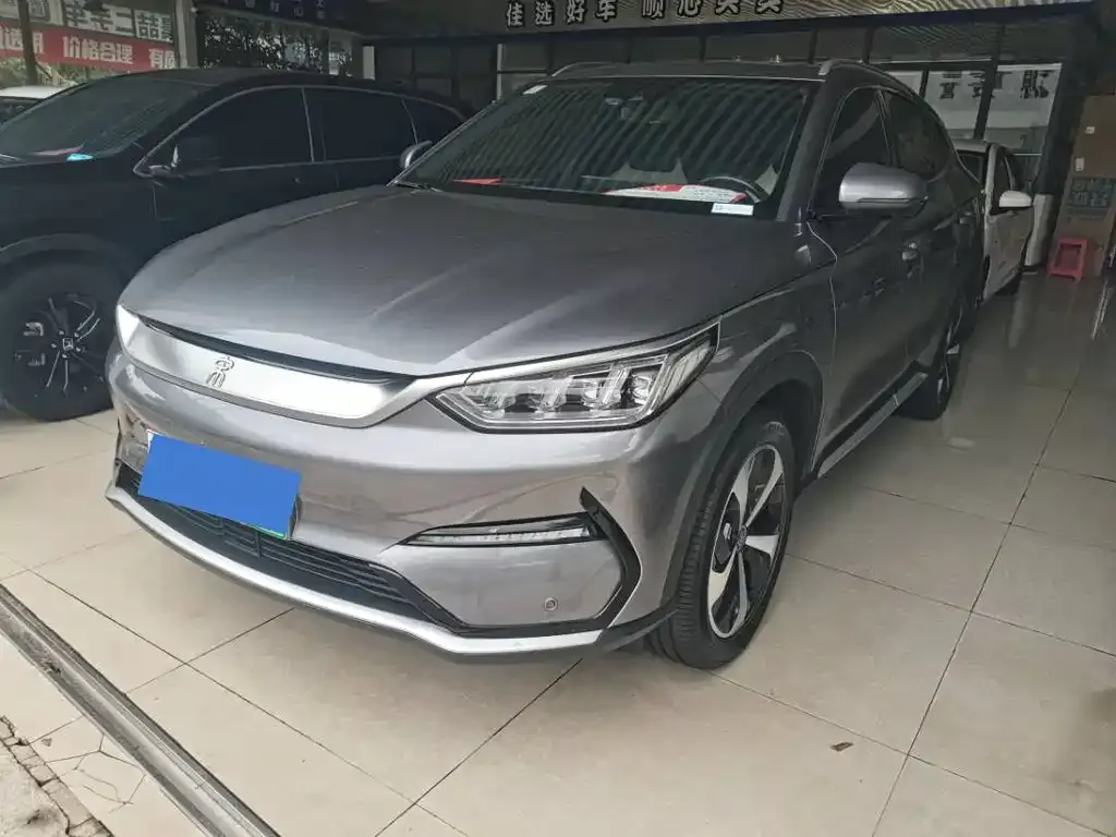 BYD PLUS New Energy — фото 1