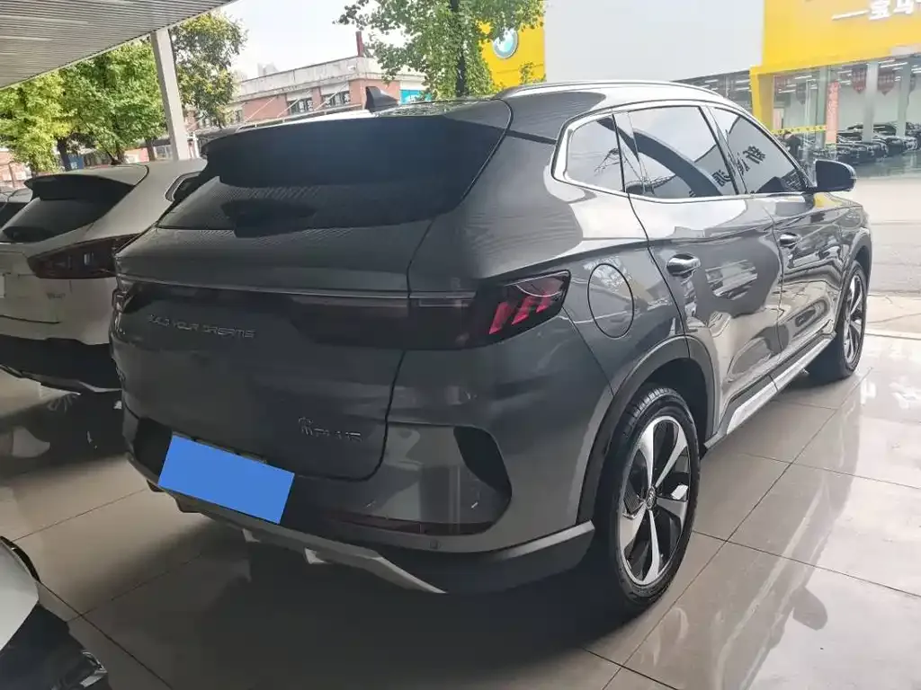 BYD PLUS New Energy — фото 5