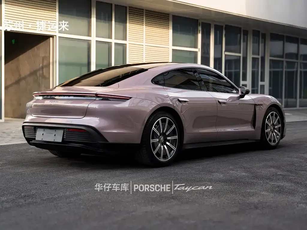 Porsche Taycan — фото 5