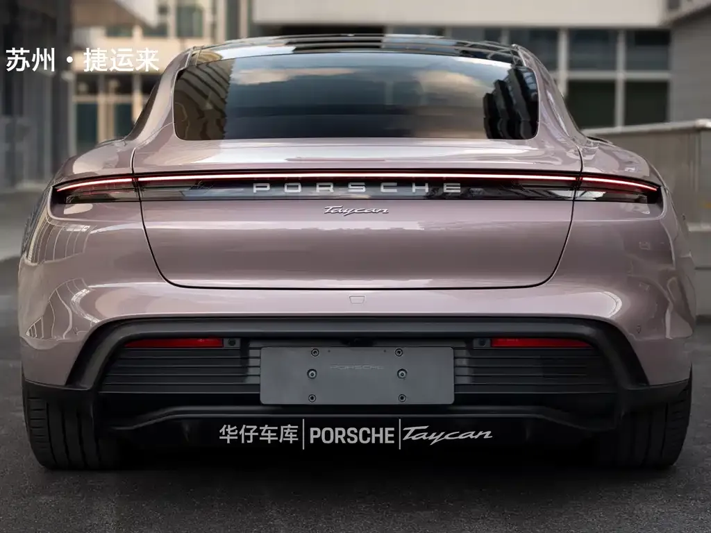 Porsche Taycan — фото 3