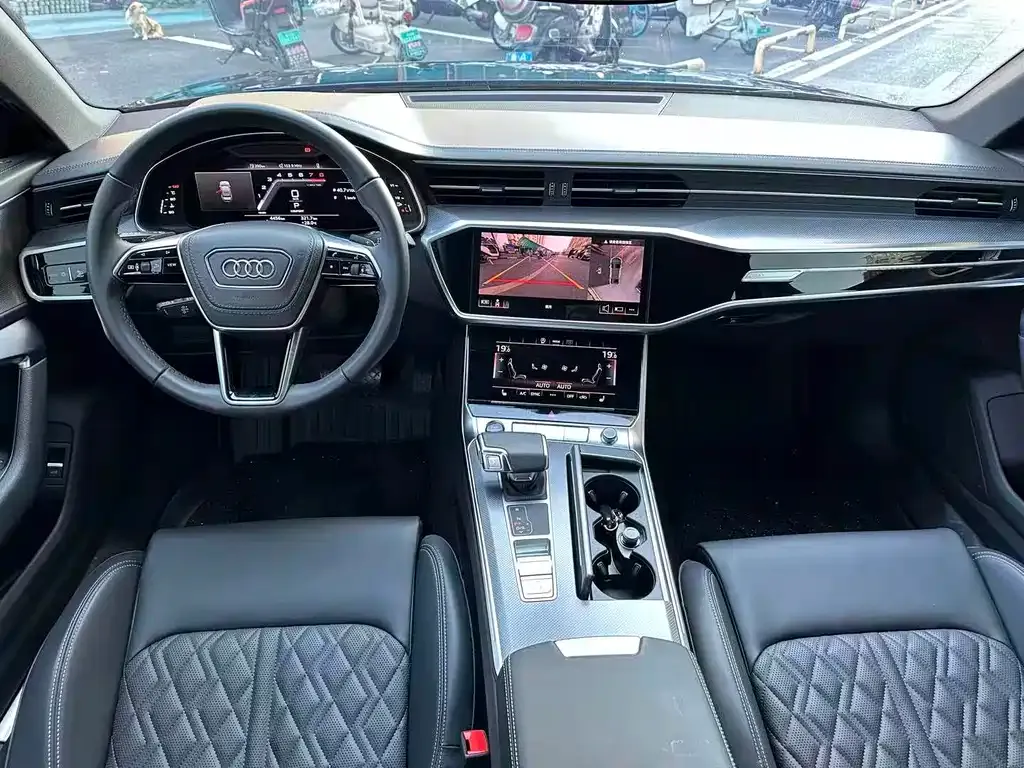 Audi A6L — фото 2