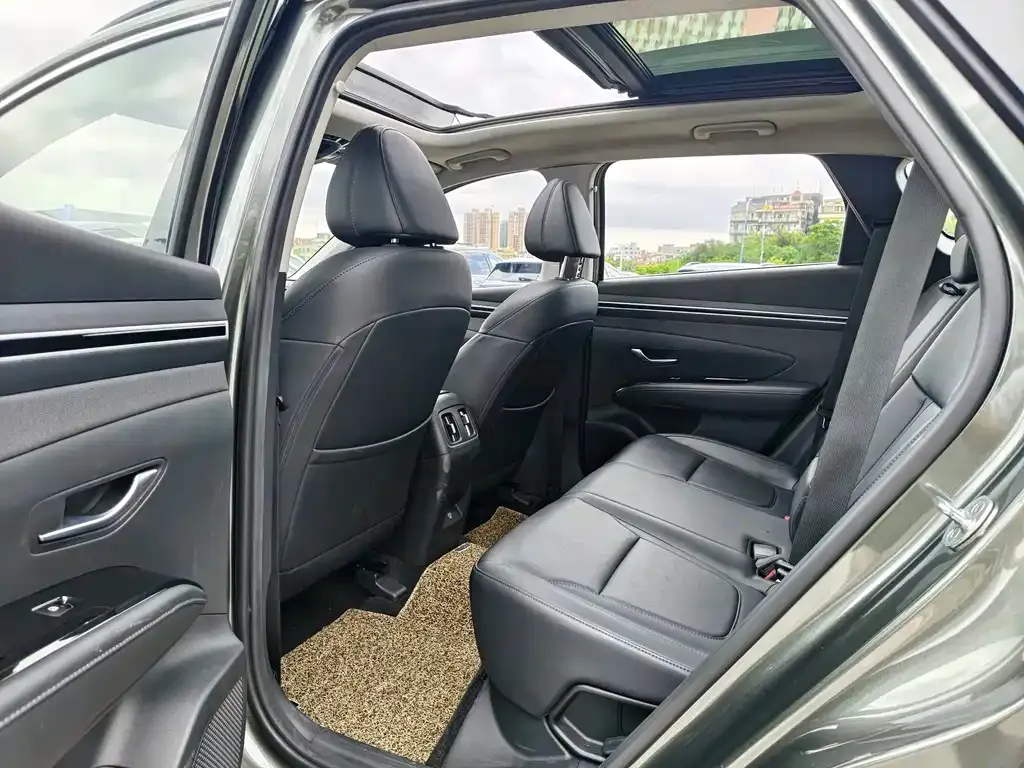 Hyundai Tucson — фото 8