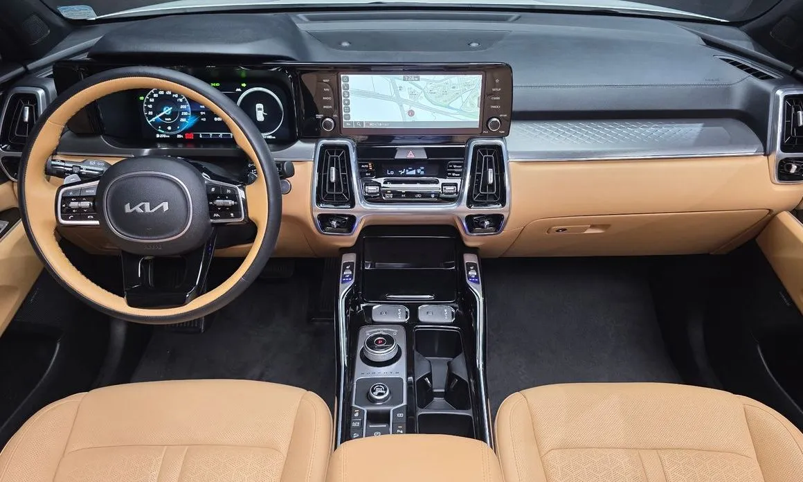 Kia Sorento — фото 10