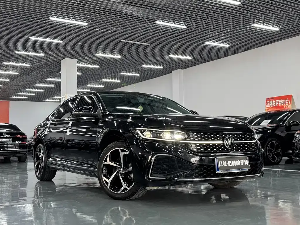 Volkswagen Passat — фото 8