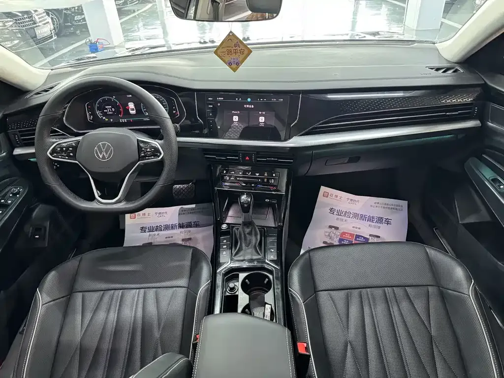 Volkswagen Passat — фото 6