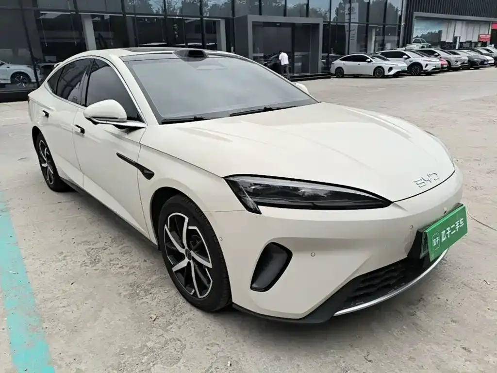 BYD Seal 07 DM-i — фото 4