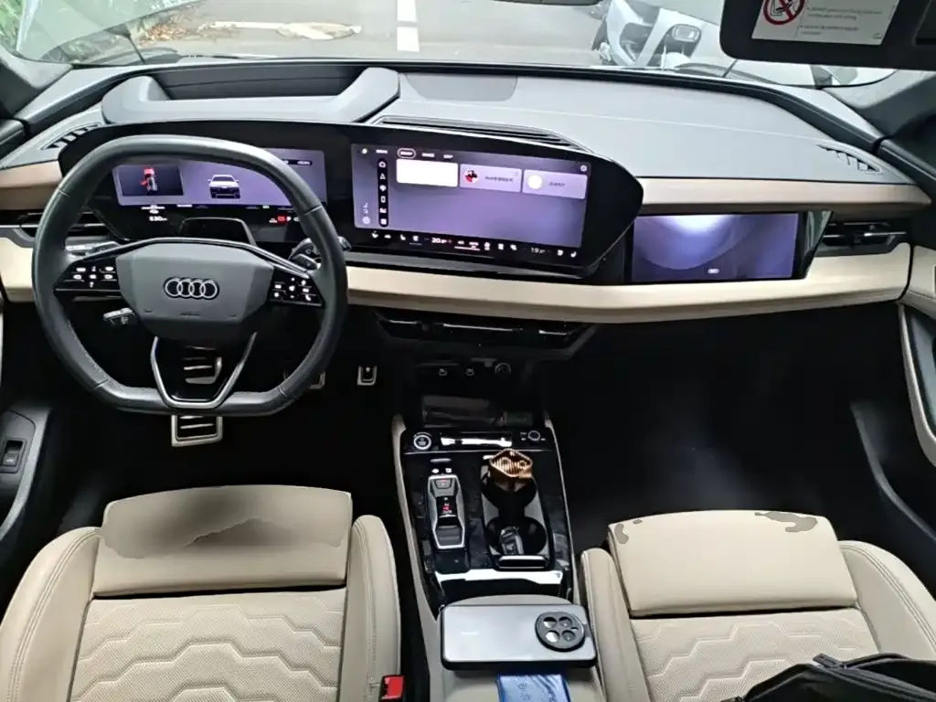 Audi Q6L e-tron — фото 10