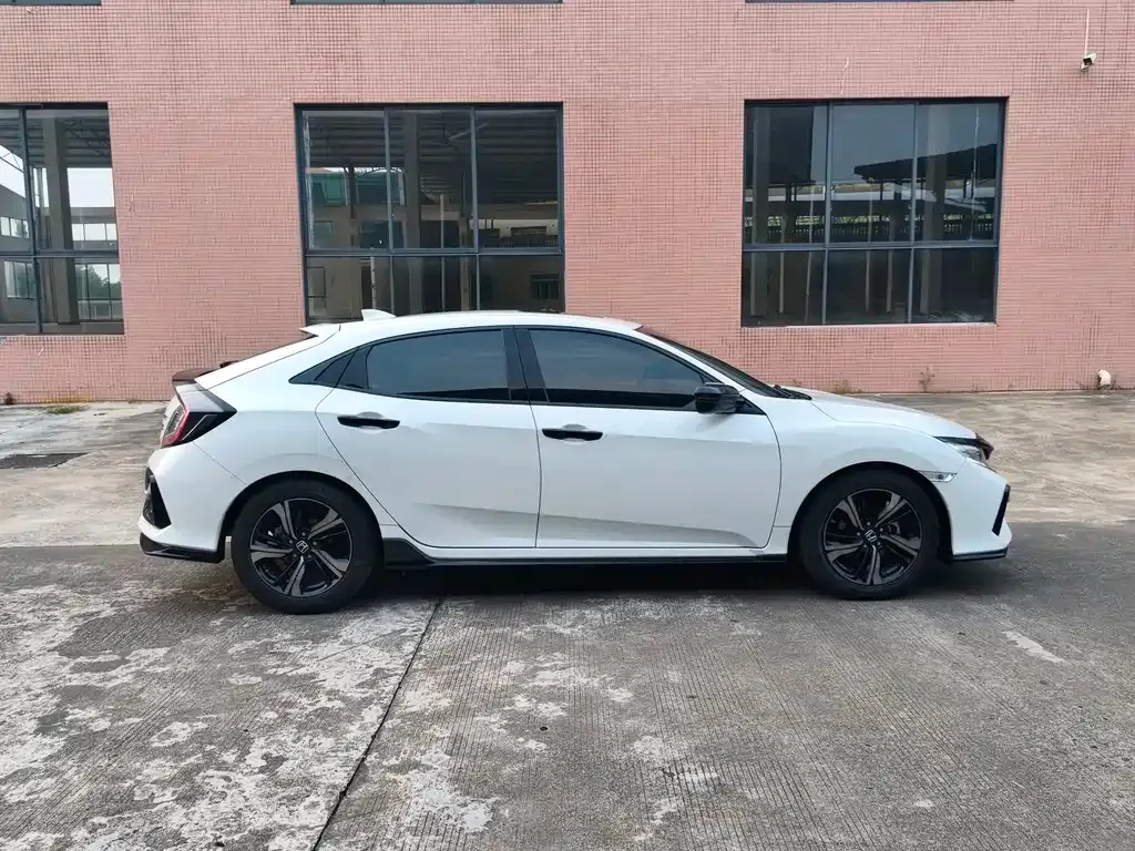 Honda Civic — фото 9