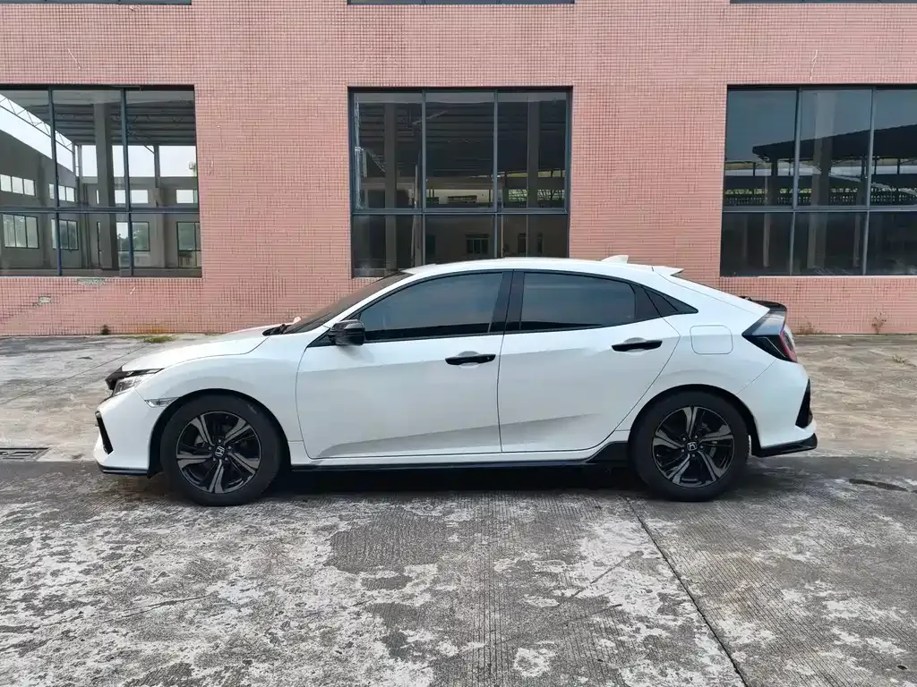 Honda Civic — фото 3