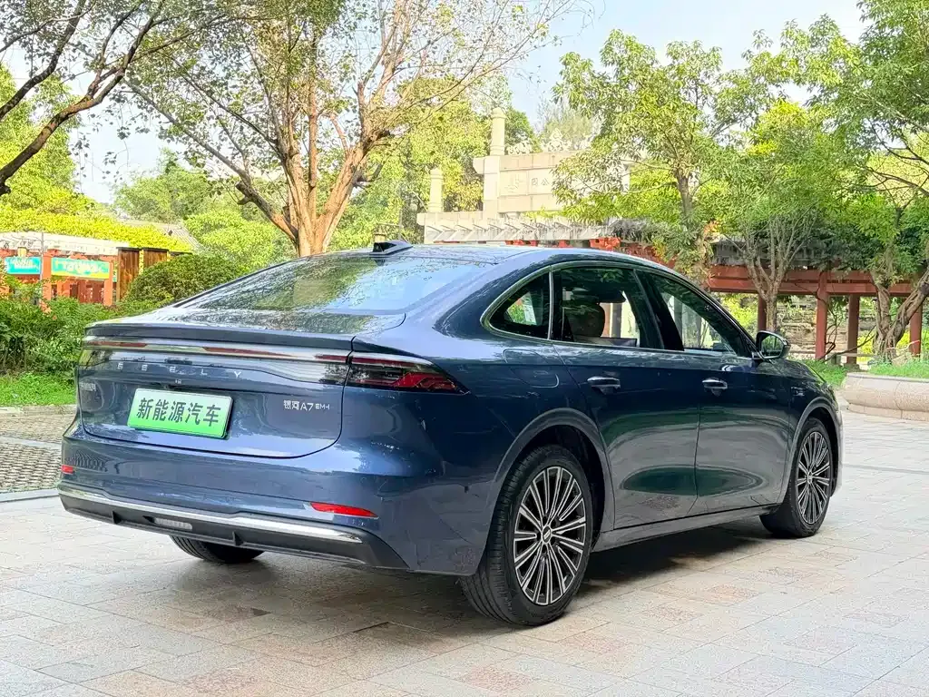Geely Galaxy A7 EM — фото 4