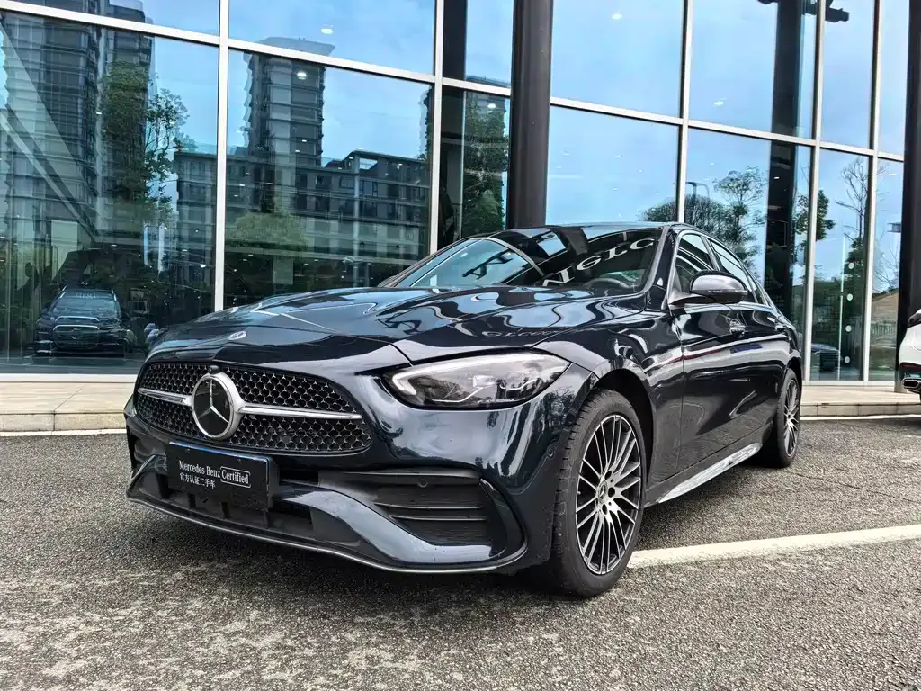 Mercedes-Benz C-Class — фото 1