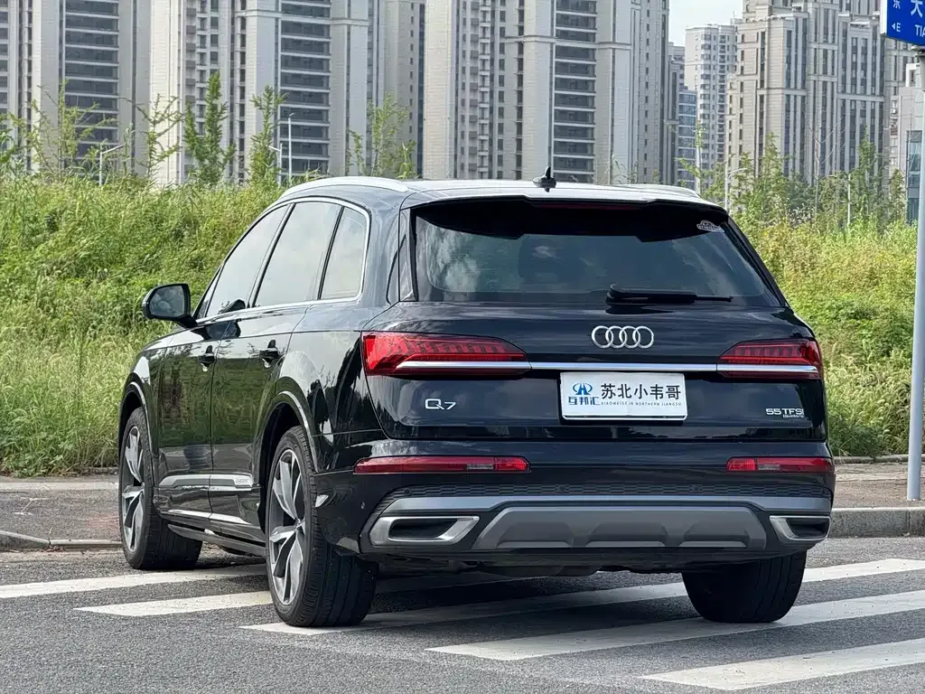 Audi Q7 — фото 4