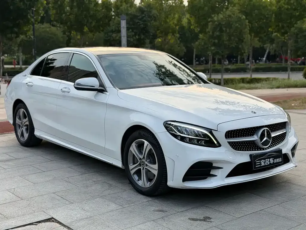 Mercedes-Benz C-Class — фото 9