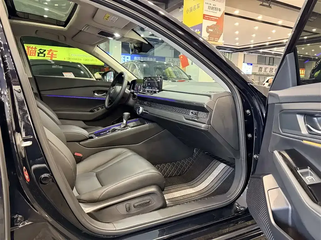 Honda Accord — фото 6