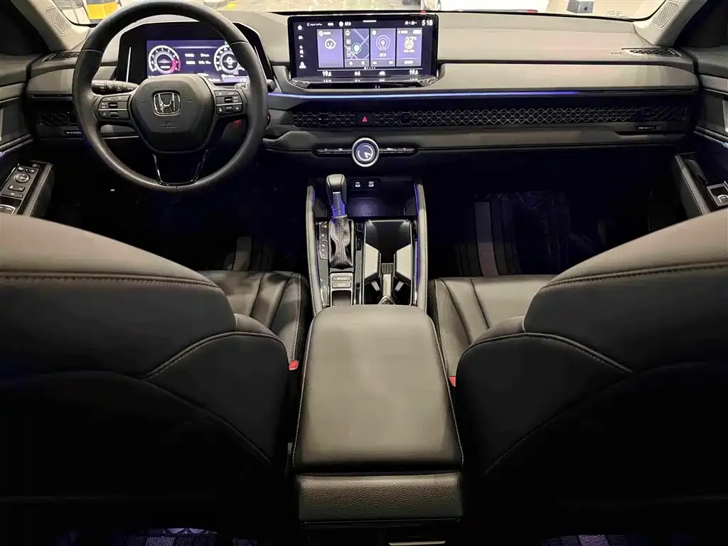 Honda Accord — фото 4