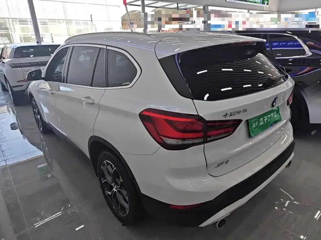 BMW X1 — фото 10