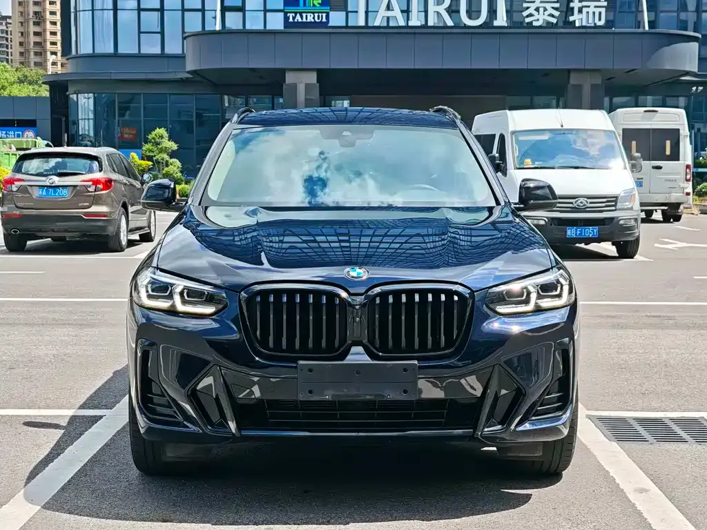 BMW X3 — фото 2