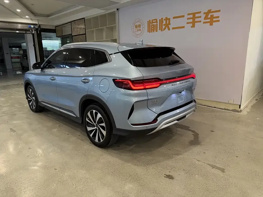BYD PLUS New Energy — фото 5