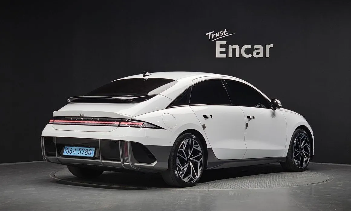 Hyundai Ioniq6 — фото 9