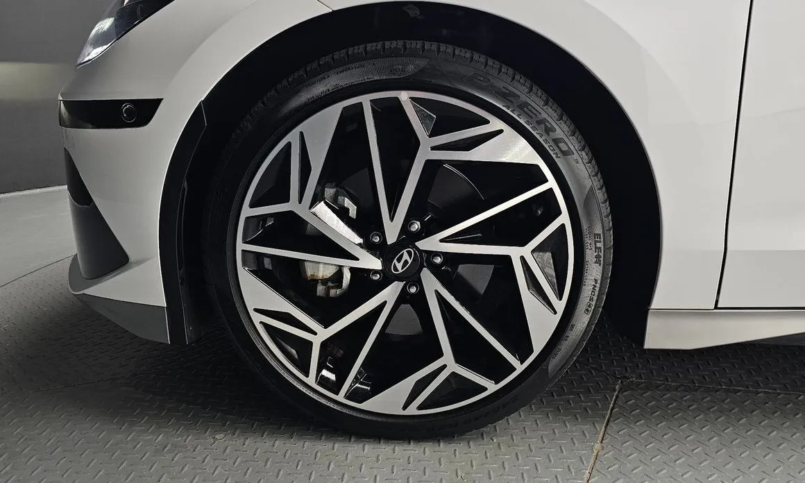 Hyundai Ioniq6 — фото 7