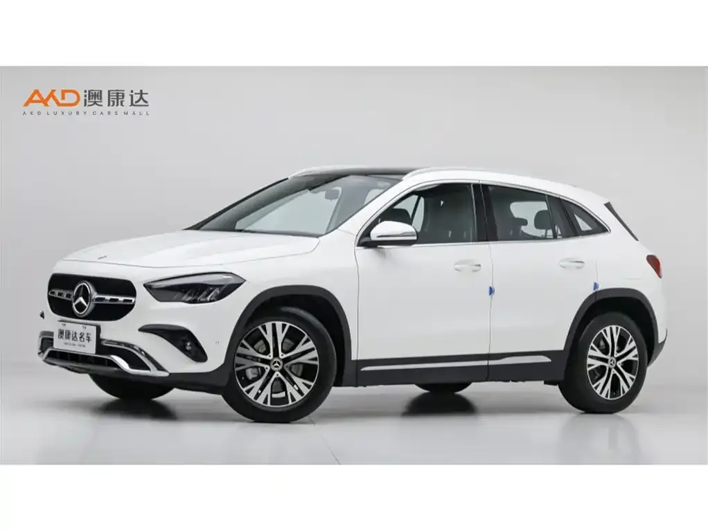 Mercedes-Benz GLA — фото 1