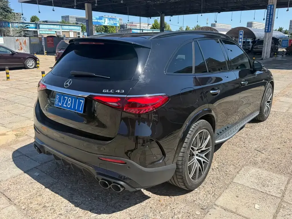 Mercedes-Benz GLC AMG — фото 7
