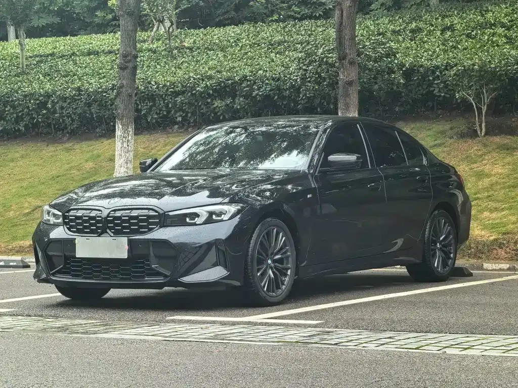 BMW 3 Series — фото 1