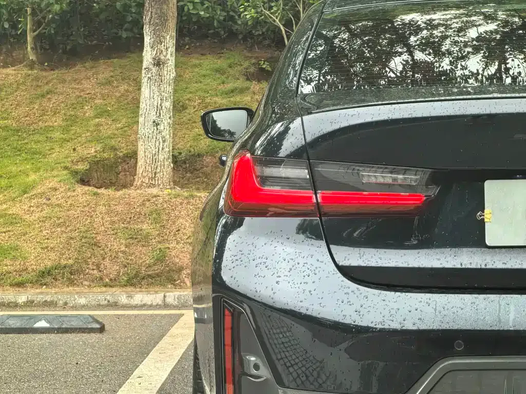 BMW 3 Series — фото 10