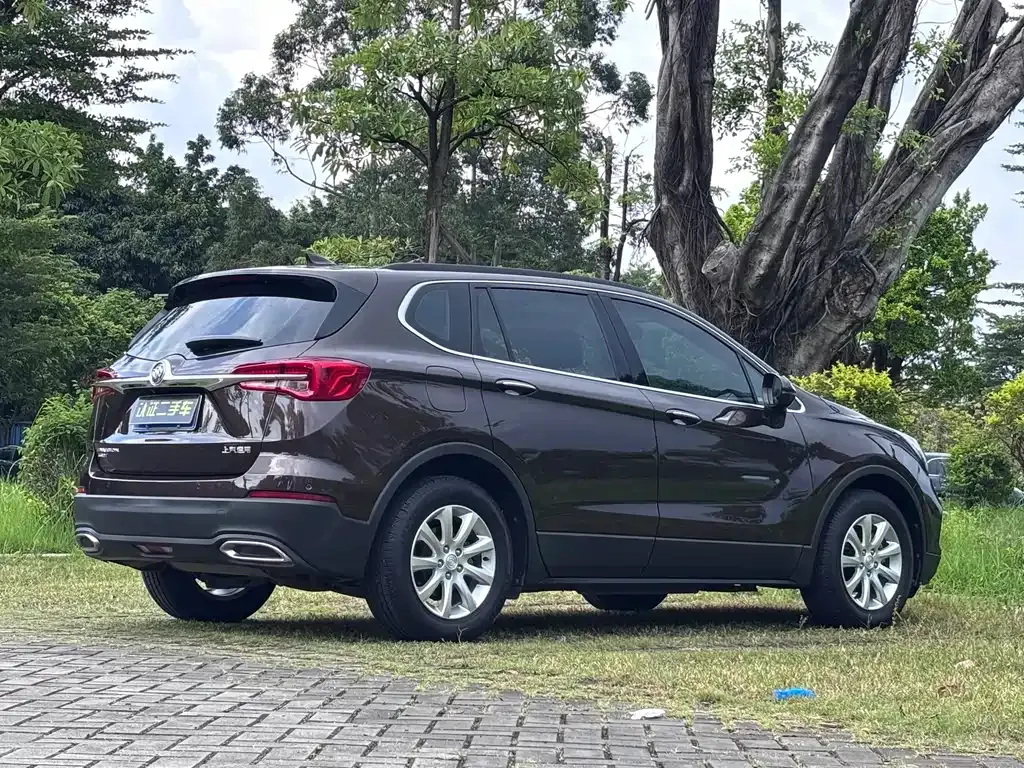 Buick Envision Plus — фото 6