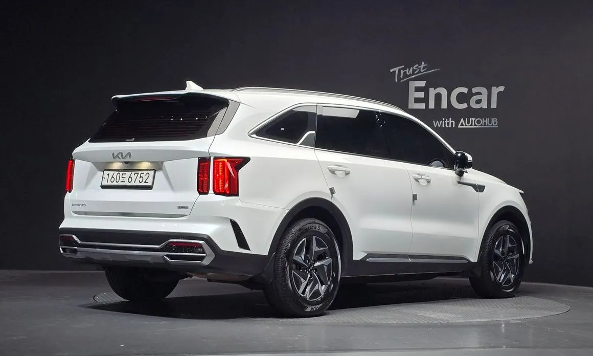 Kia Sorento — фото 4