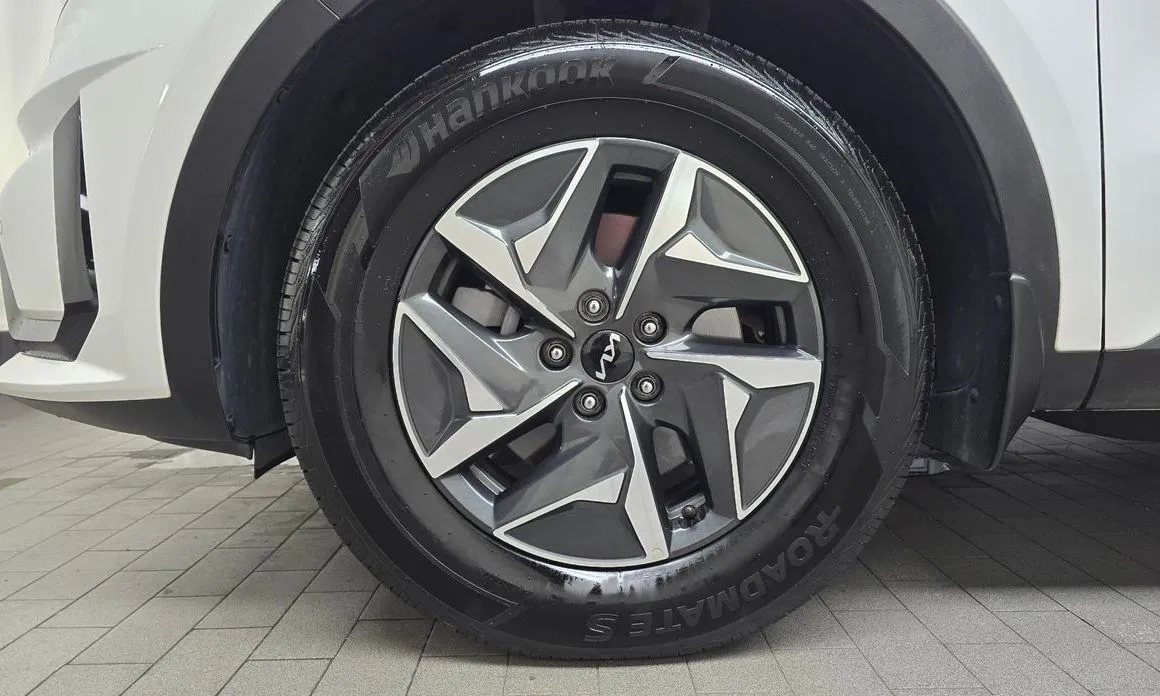 Kia Sorento — фото 10